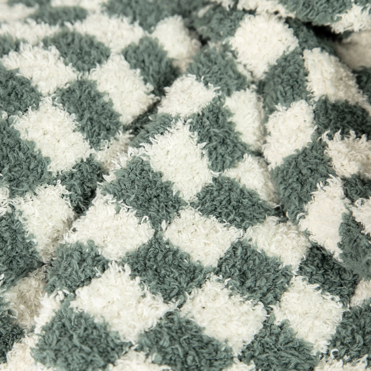 Baby's Breath & Forest Green Check Print Extended Throw
