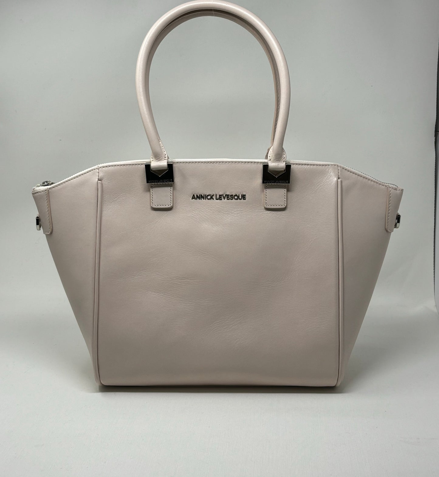 Sac à Main en Cuir rose blush | Mona Moyen