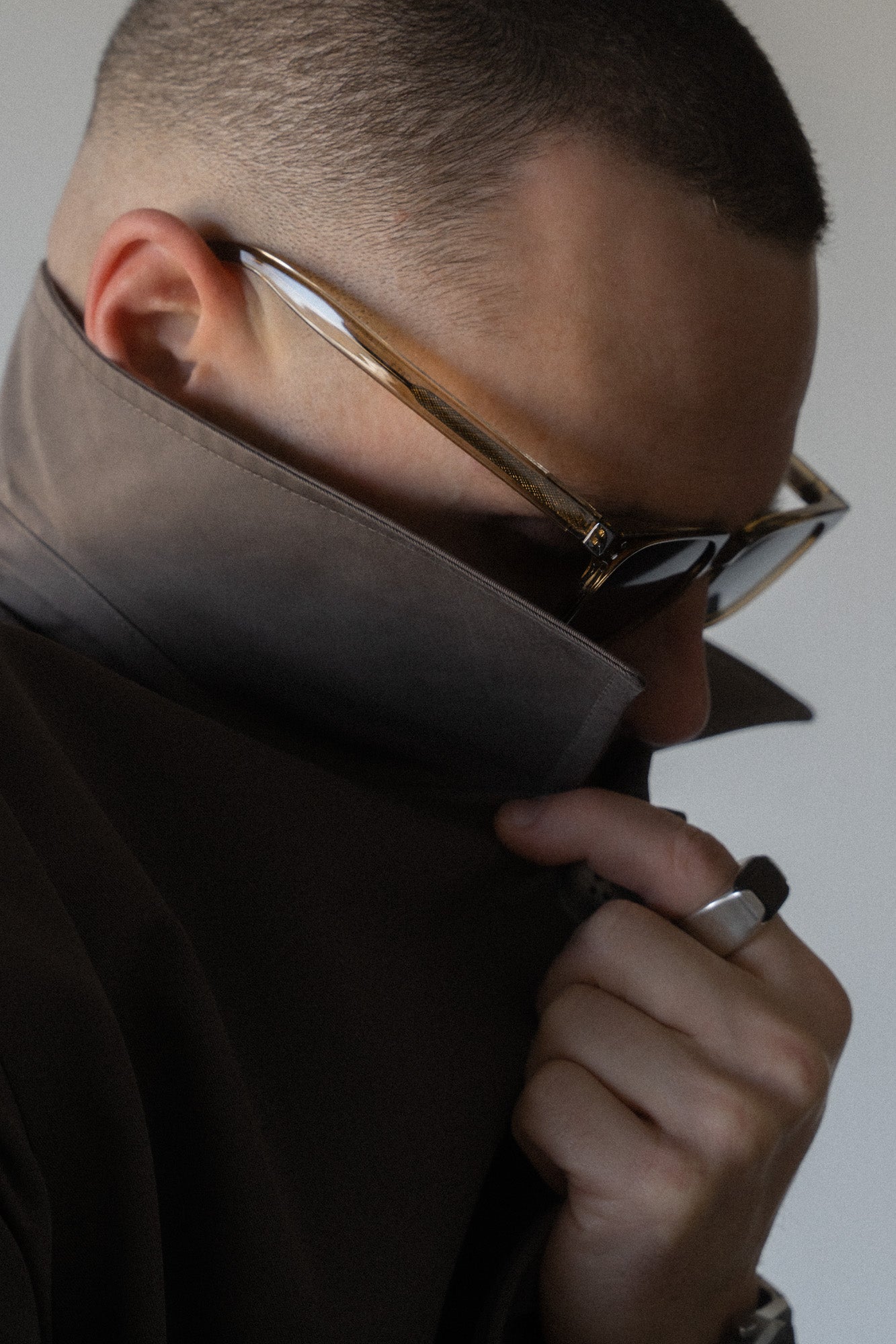 Boléro Vale — Classic Black Wayfarer Sunglasses